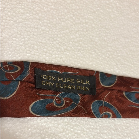 Make offer Giorgio Armani Cravette tie Burgundy Blue 100% silk 58” X 3” - Picture 4 of 5